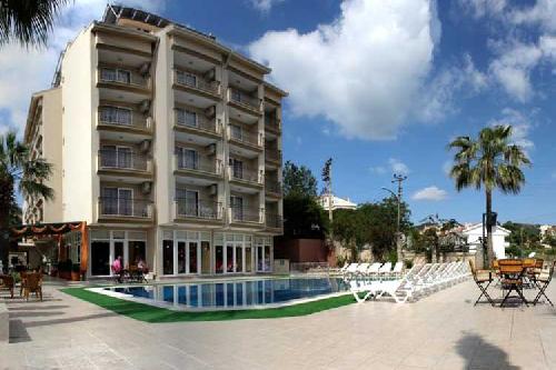 Club Dorada Hotel transfer