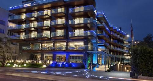 DoubleTree by Hilton Kusadasi transfer